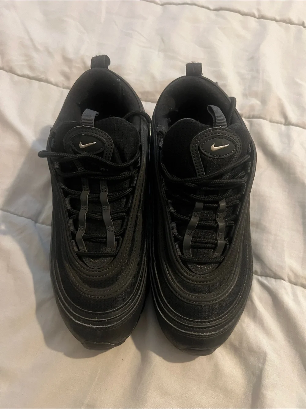 Nike Black Low-Top Athletic Sneakers